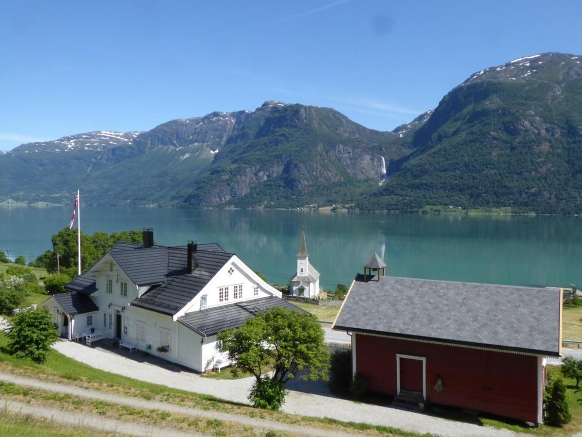 Nes Gard Hotel Hoyheimsvik Exterior photo